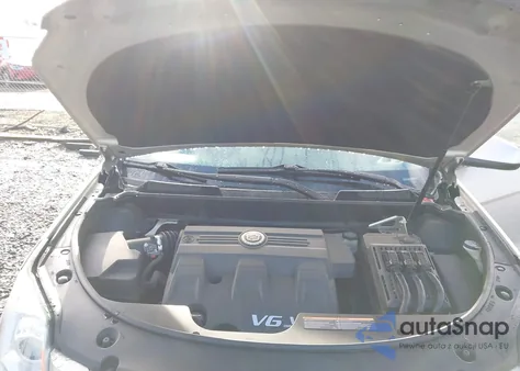 2015 Cadillac Srx Luxury Collection z USA, uszkodzony, nr VIN 3GYFNEE30FS620029